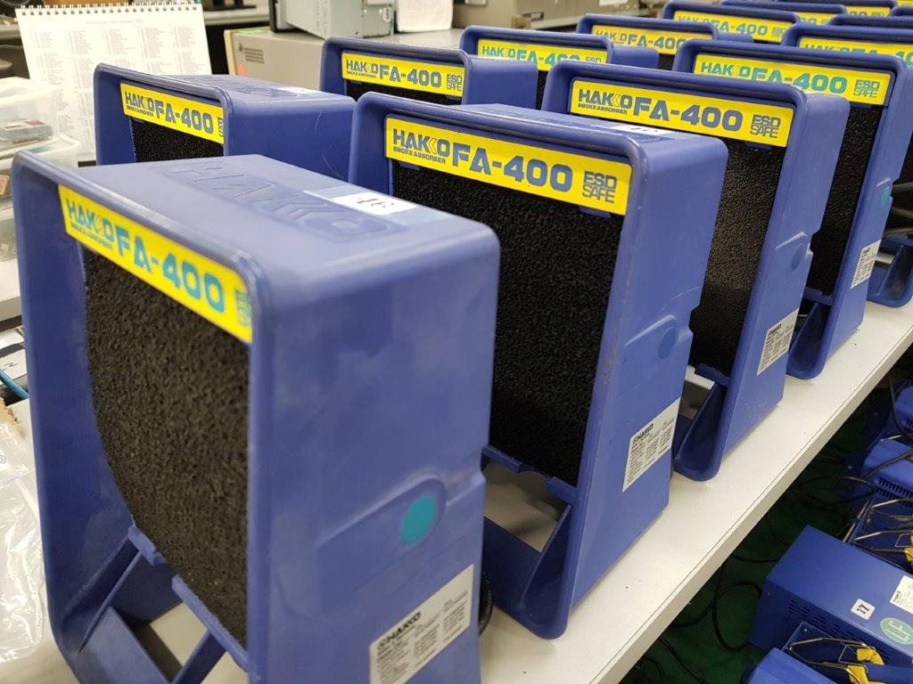 HAKKO FA400 Fume Extractor (240V ac), Computers & Tech, Office