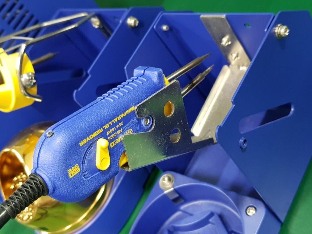 Hakko FM203 Rework Station " with Hot Tweezer and Micro Soldering