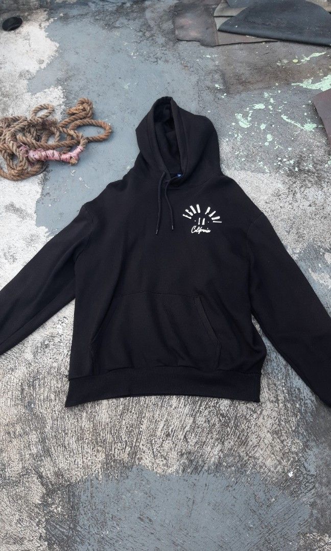 H&m echo park sweatshirt store