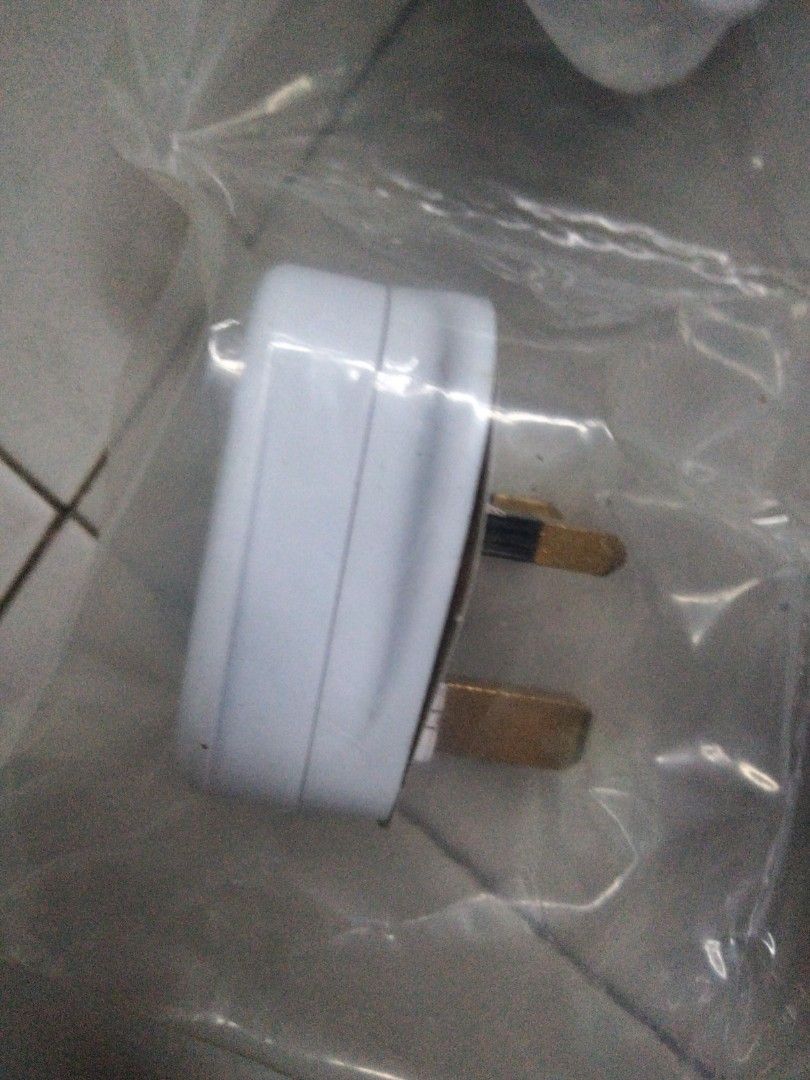 IEC socket ON / OFF button, holder plug and 3pin plug., TV & Home ...