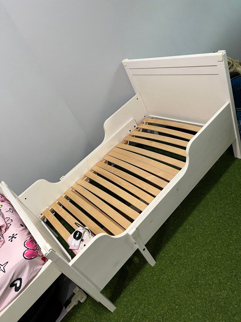 IKEA SUNDVIK ext frame with slatted bed base, white., Babies & Kids