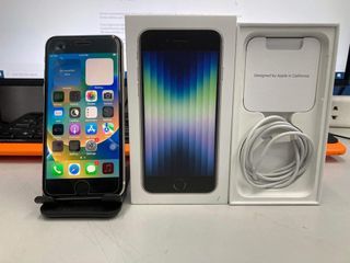 iPhone SE 2022 64GB  4months Old Starligth (Smartlocked 5G)
