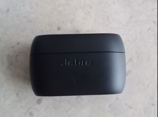Wireless Jabra Elite Active 75t charging case + Right earbud