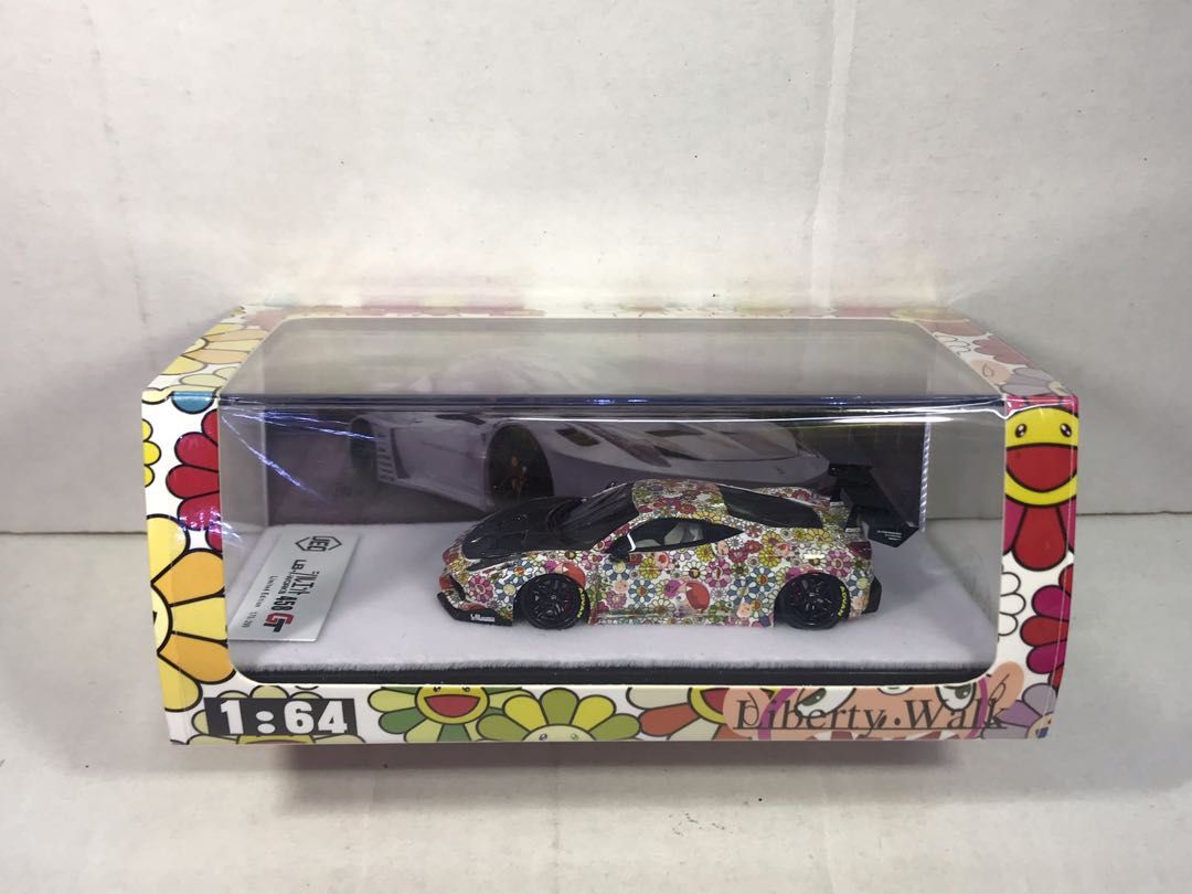 Jec 1:64 樹脂模型Ferrar LB 458 GT 太陽花kiki 村上隆, 興趣及遊戲