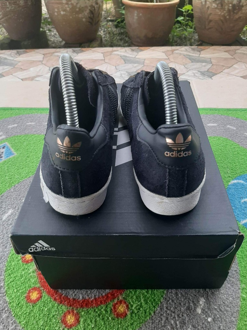 Kasut Adidas, Men's Fashion, Footwear, Casual shoes on Carousell