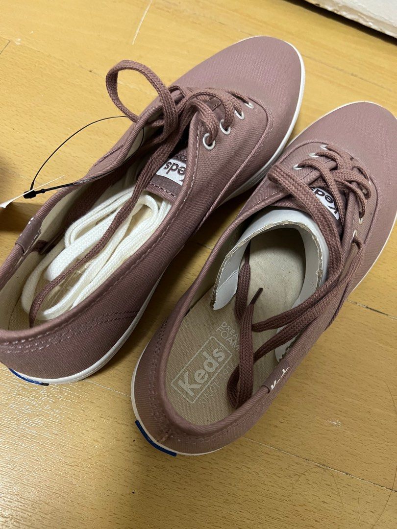 mauve keds