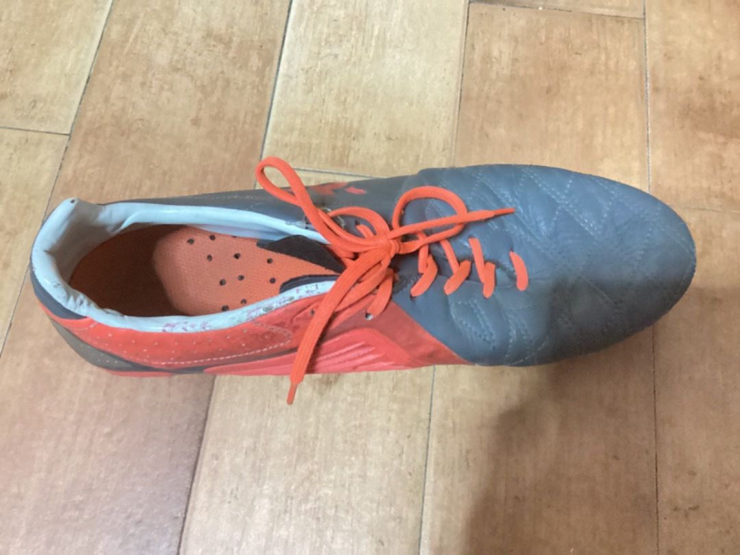 kipsta football boots