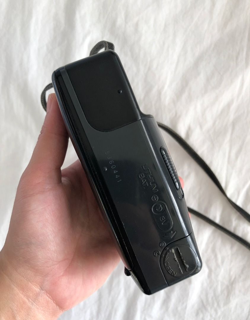 Konica Pop Super Film Camerra (Category: Cameras) located in Pasig City. Submitted by clnpld (Listing ID 1210981261, Image 3). Description: Konica Pop Super Film Camera -Point and Shoot Camera -All functions working -Flash firing -Clear Viewfinder -Battery is CR123A (Included) -See sample photos below Minor Issue: Few light leaks on the output see sample photo MOP: Gcash Shipping: Grab/Lalamove or Gogo Express Pm if interested Thank you!.