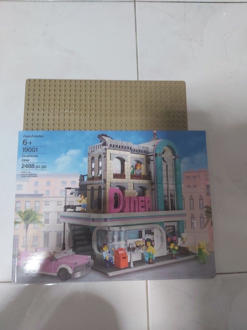 Lego creator expert clearance dinner