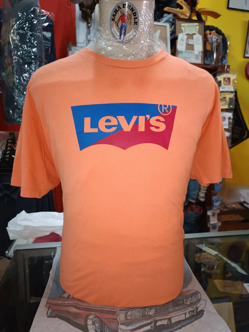 LEVIS MADE IN EGYPT ORIGINAL NO SIDE STITCHES SAIZ XXL_PIT 26 LONG 30,  Men's Fashion, Tops & Sets, Tshirts & Polo Shirts on Carousell