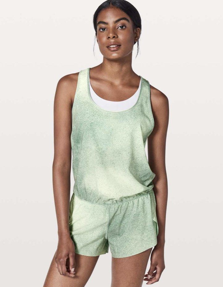 Lululemon chase me shorts top