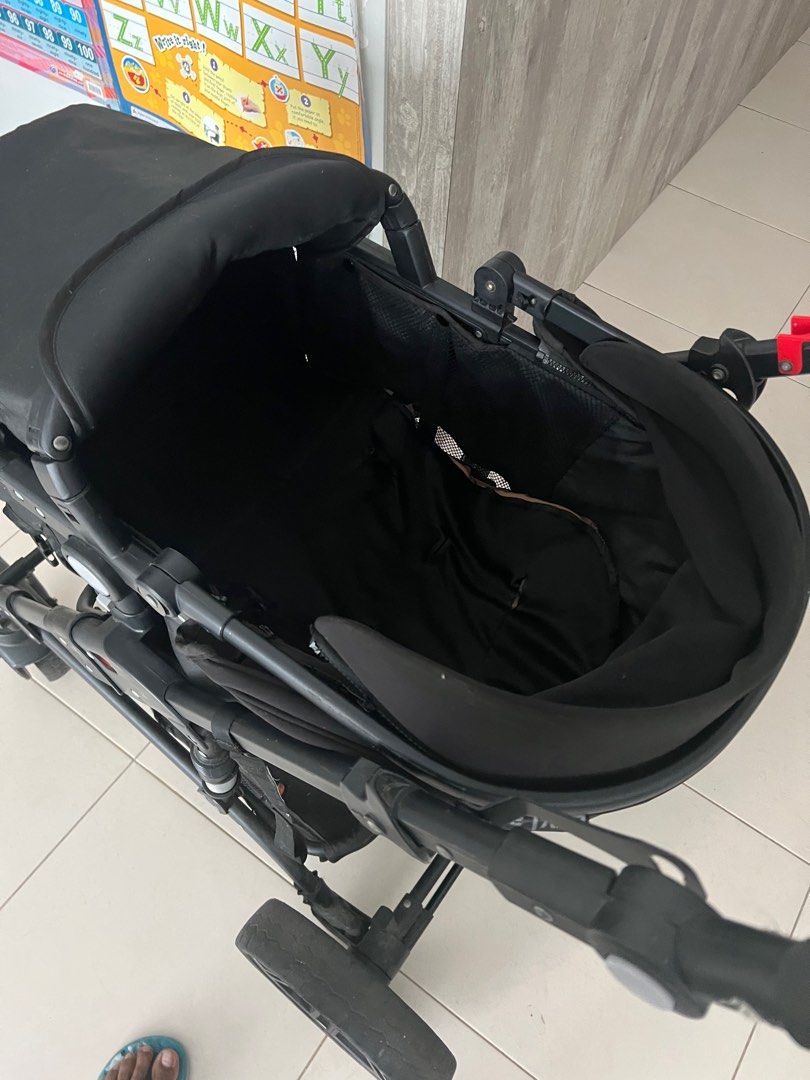 Luvlap Stroller Babies Kids Going Out Strollers on Carousell