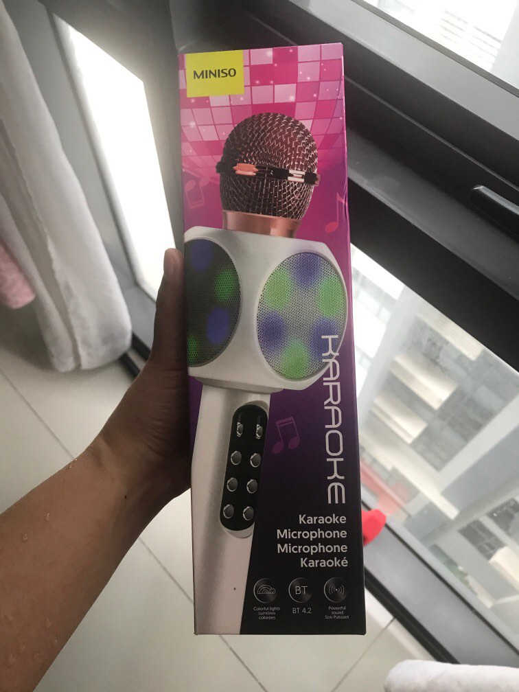 Miniso Karaoke Microphone, Hobbies & Toys, Music & Media, Music