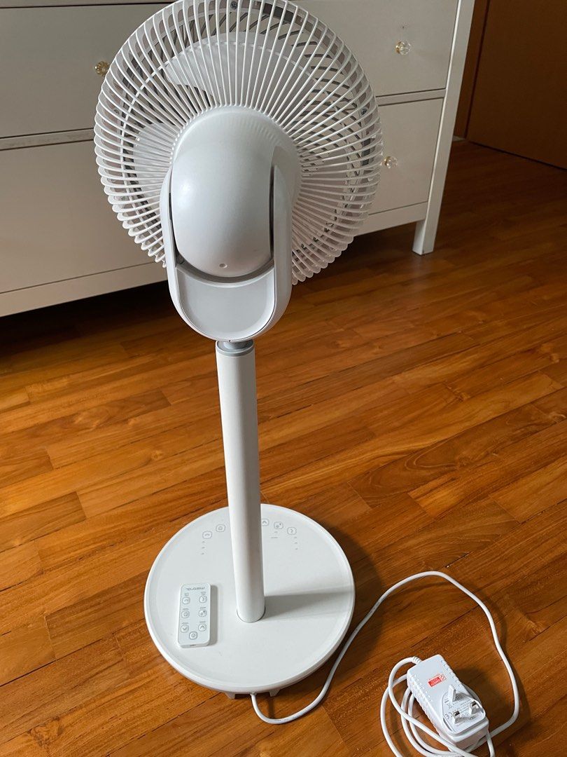 Mistral 10" High Velocity Stand Fan With Remote Control MHV998R