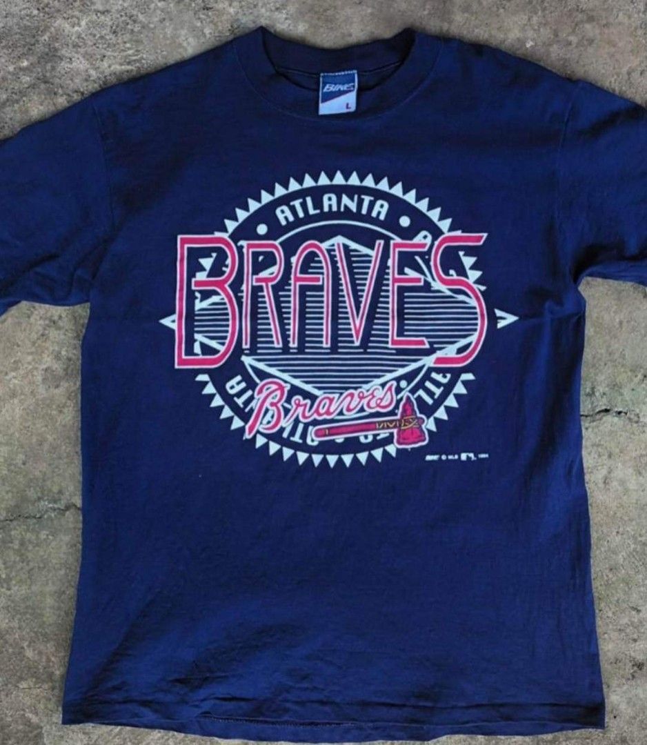 MLB Vintage Single Stitch All the Way (Category: Tshirts & Polo Shirts ) located in Davao. Submitted by troyoh (Listing ID 1210548412, Image 2). Description: MLB Atlanta Braves dated 1994 Single Stitch All the Way size L Money Dimes. Excellent Condition +SF.