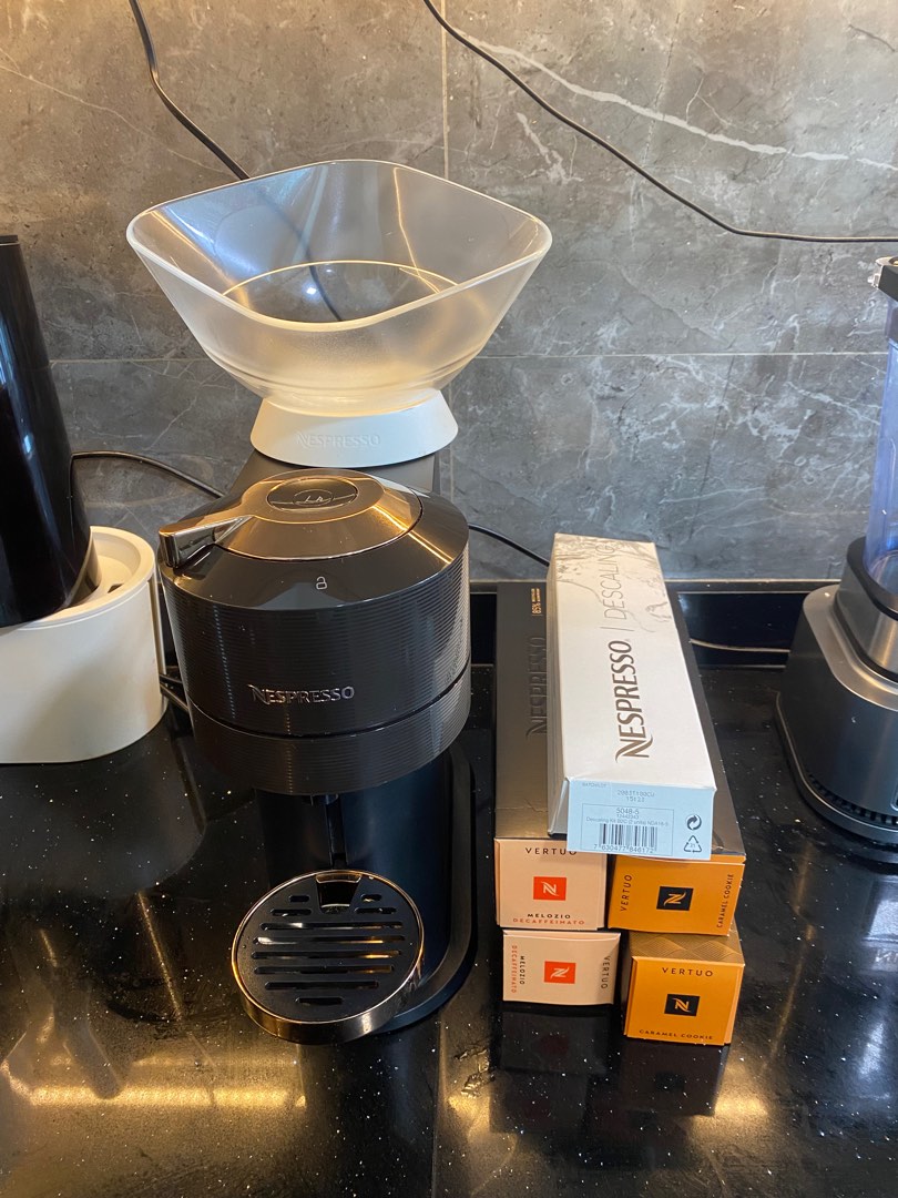 Nespresso Vertuo Next + Pods + Pod Basket + Descaling Kit, TV & Home