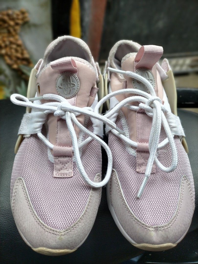 Nike clearance huarache pastel