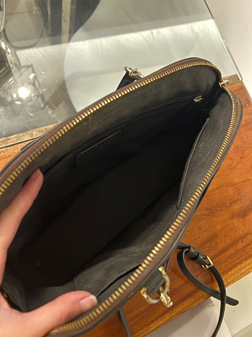 Original Coach Alma Bag, Luxury, Bags & Wallets on Carousell