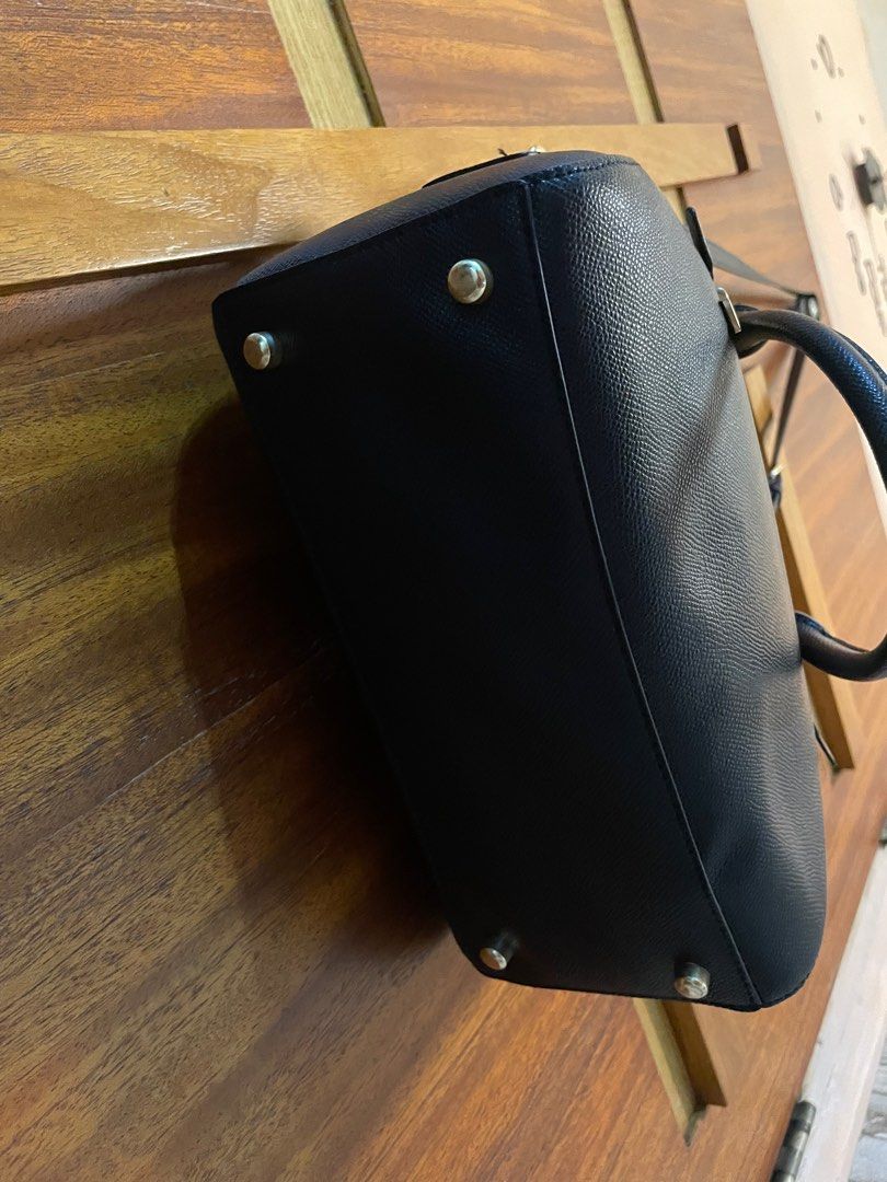 Original coach Rowan Black, Luxury, Bags & Wallets on Carousell