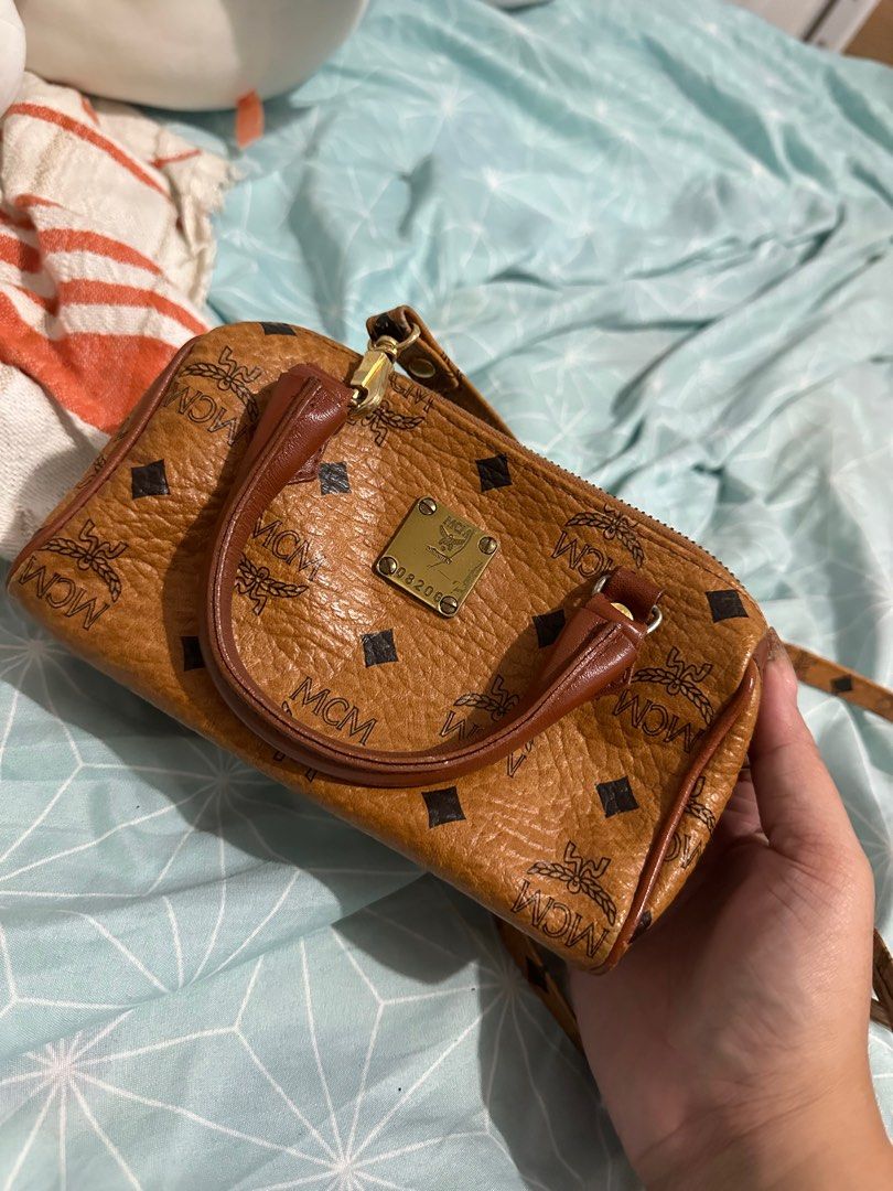 Mcm sling clearance bag original price