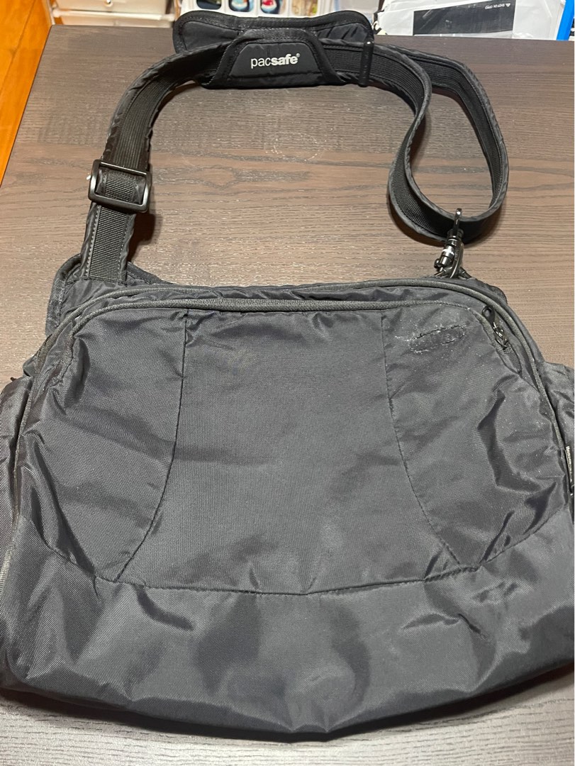 Pac safe RFID crossbody bag preloved Women s Fashion Bags
