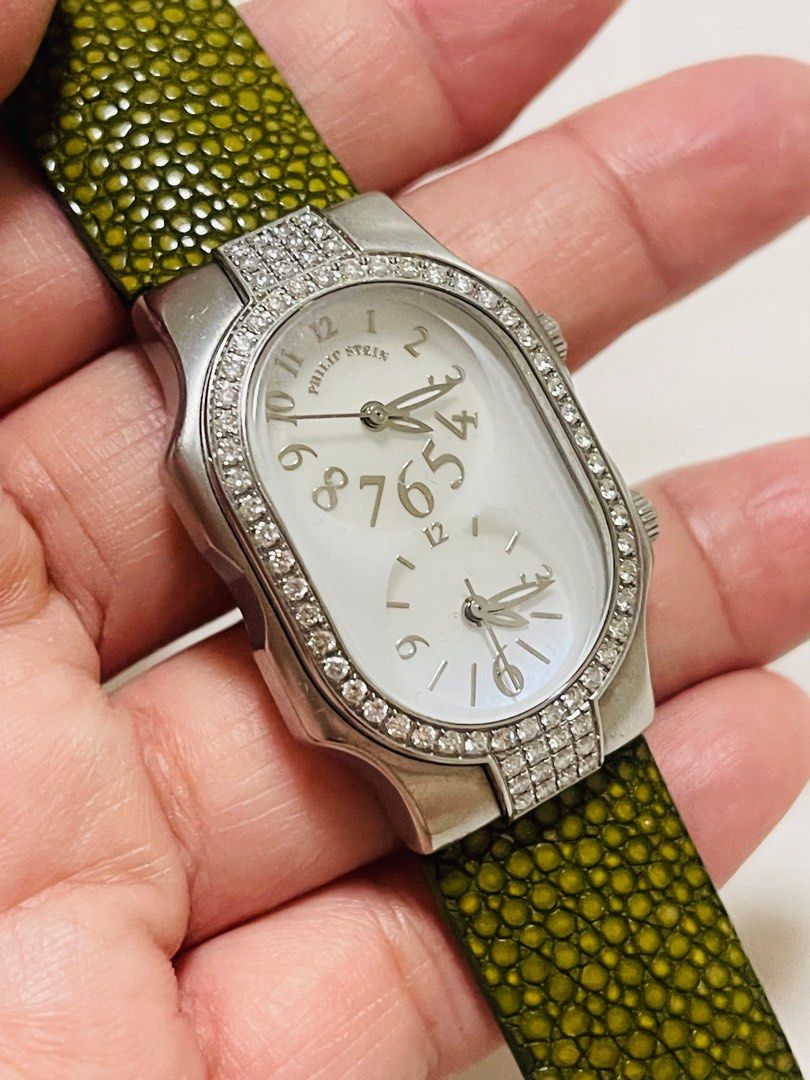 Philip Stein Double Diamond Watch (Category: Luxury Watches) located in Valenzuela. Submitted by cat.v (Listing ID 1210976366, Image 2). Description: Slightly used Authentic Philip Stein Double Diamond watch. Original Philip Stein Stingray Leather band. Original price is 144k Genuine Diamonds are all high grade and very sparkling. For buyer that has no time to do meet-up, i accept LBC COP (Cash on Pick-up) is ok with me. You can pick it up to the