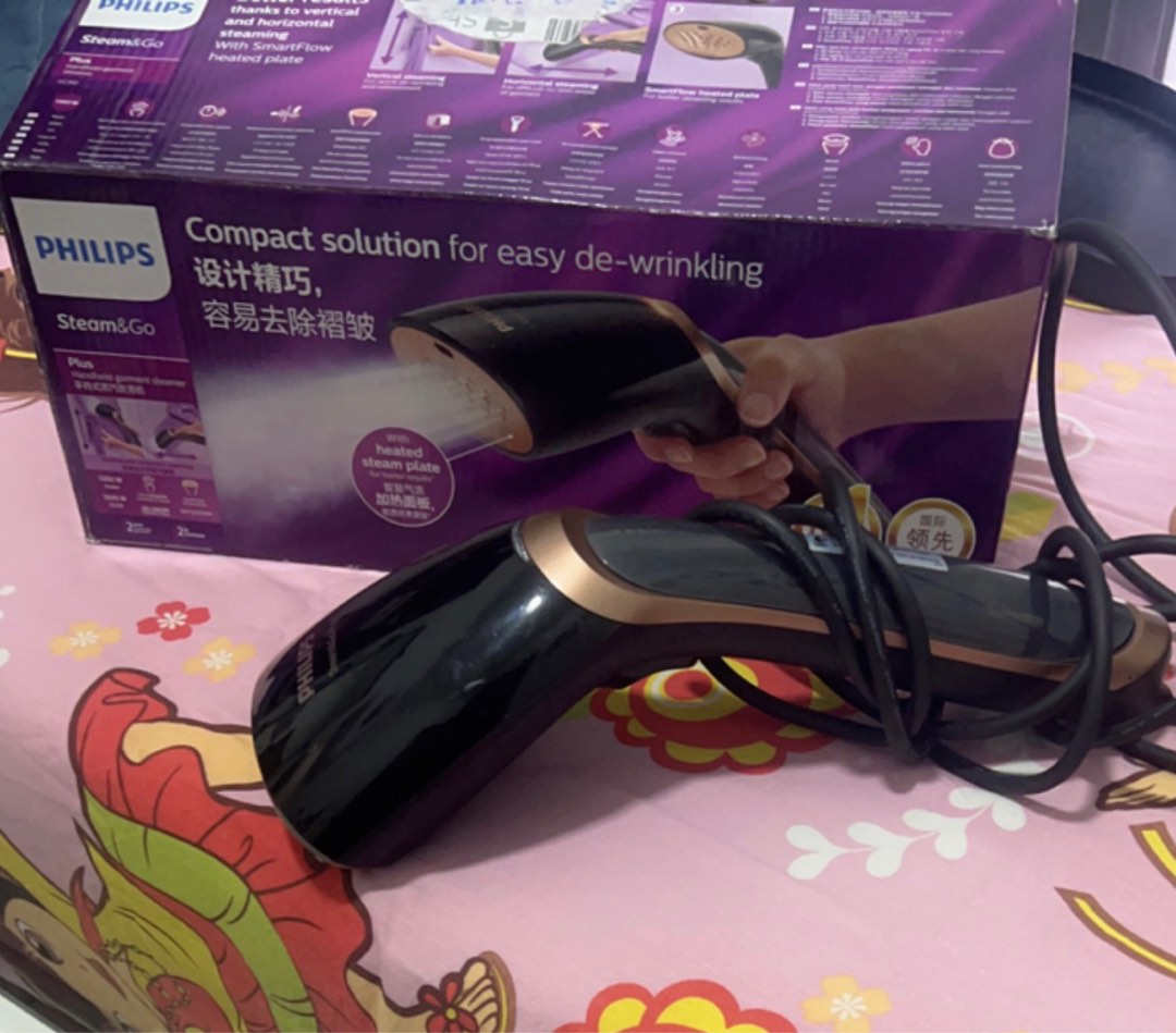 Philips Steam Go Handheld Garment Iron steamer GC362, TV & Home