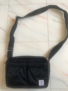 （分類：）位於 。 由 adam_22 提交（商品編號 1210984004，圖片 1）。簡介： 。