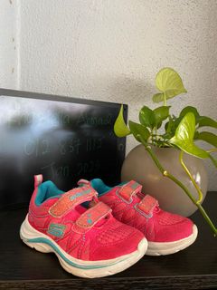 (Category: ) located in . Submitted by ella.preloved (Listing ID 1210972985, Image 1). Description: .