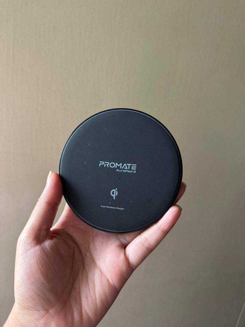 Promate AuraPad-3 (Category: Chargers) located in Marikina City. Submitted by qtiefinds (Listing ID 1211010675, Image 1). Description: Model: Promate AuraPad-3 Ultra-Fast Wireless Charger Original Price: 995 Selling Price: 500 Barely Used RFS: Upgrade.