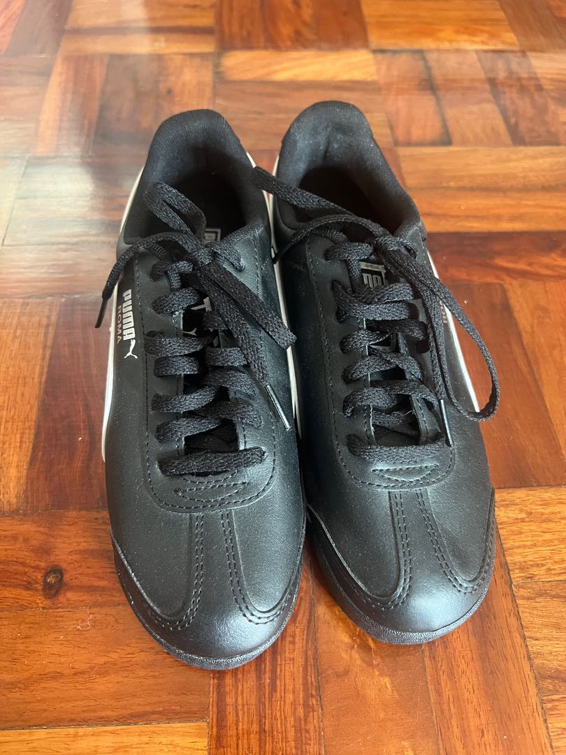 womens puma roma gents athletic shoe