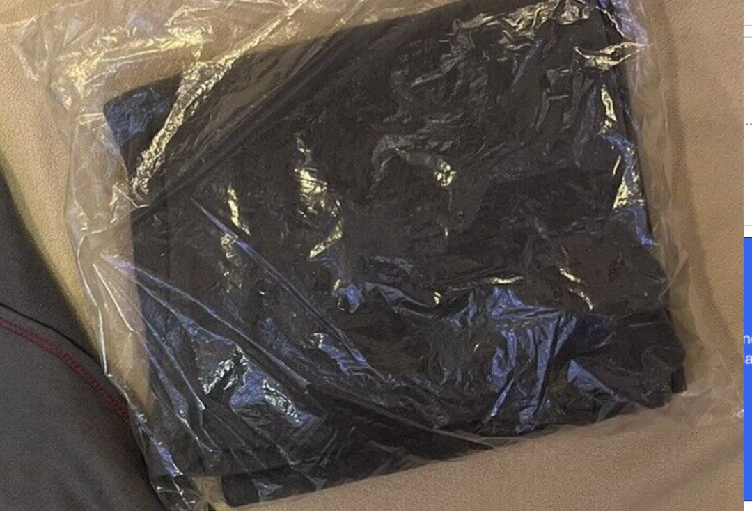 QATAR AIRWAYS grey fleece airline blanket travel throw, Furniture