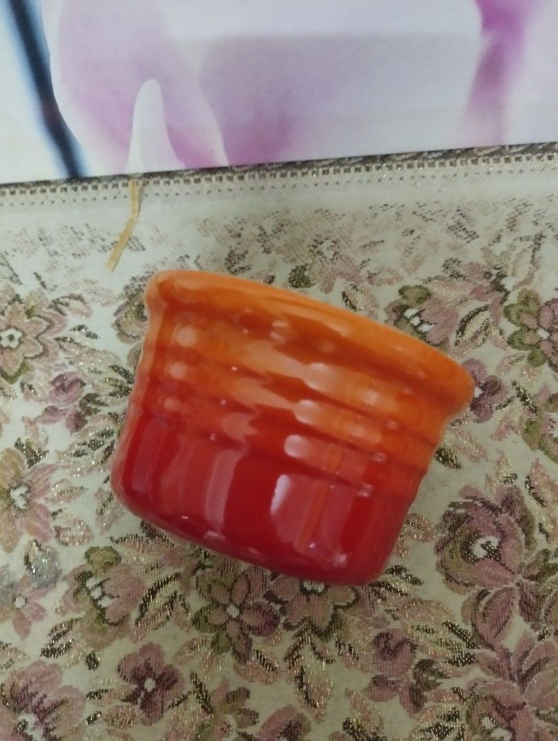 Ramekins (Category: Bakeware) located in Caloocan City. Submitted by chonadura91470 (Listing ID 1211052871, Image 3). Description: branded ramekins one is le Creuset.