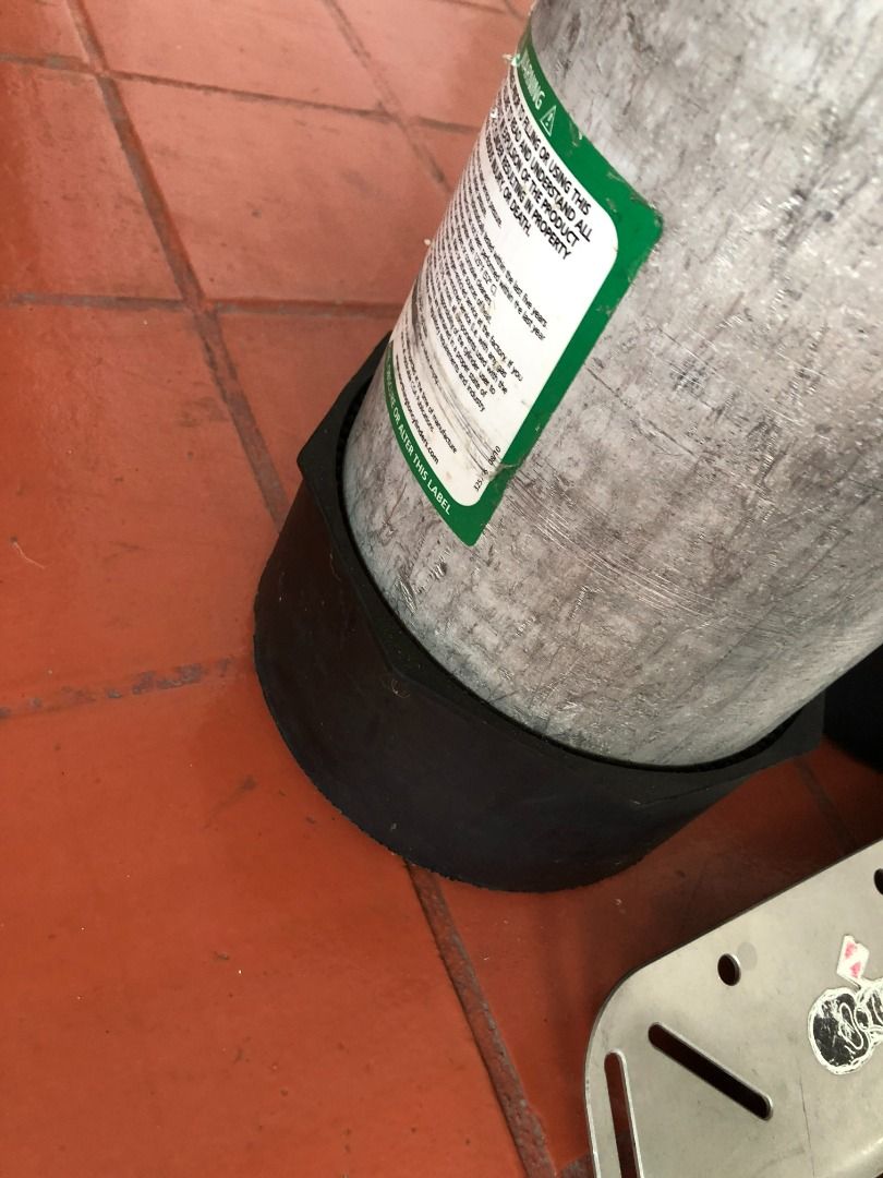 Scuba Twin Tank Set with Back Plate and Manifold, convertible to