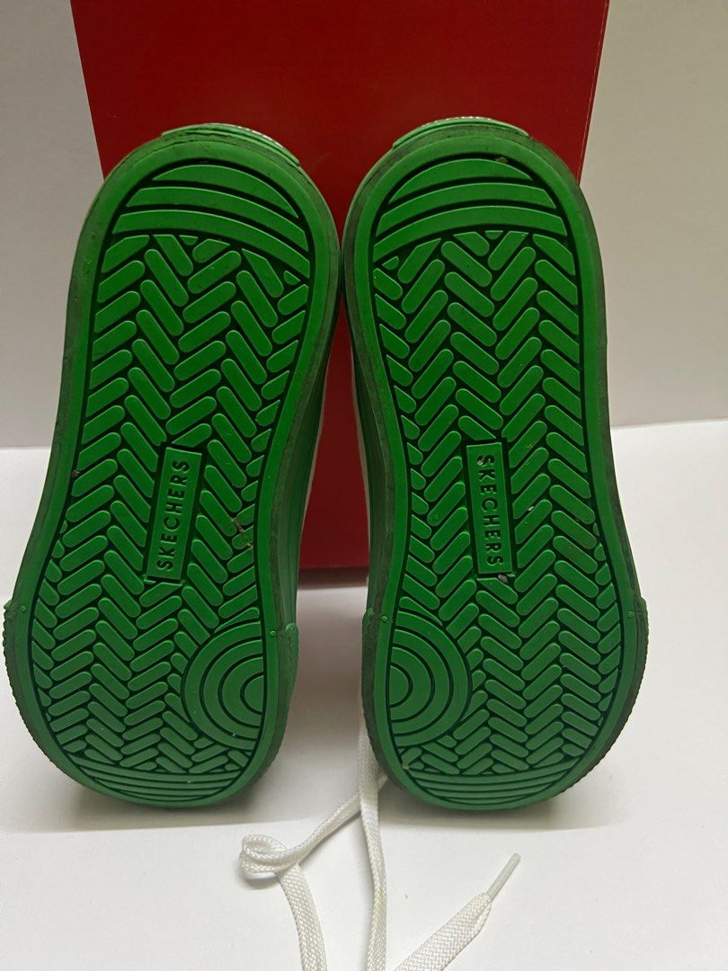 Skechers carousel sales