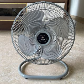 (Category: ) located in . Submitted by sgmustang (Listing ID 1210936876, Image 1). Description: .