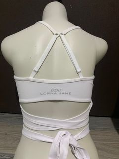 (Kategori: ) berada di . Dikirim oleh collectorofluxuryactivewear (ID iklan 1210937887, Gambar 1). Deskripsi: .