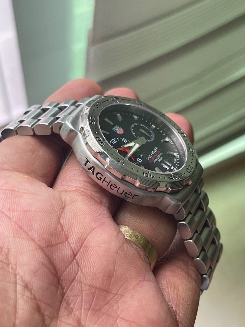Tag heuer formula store 1 grande date alarm