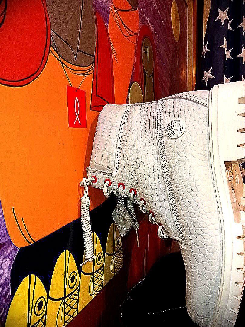 White snakeskin timberlands hot sale