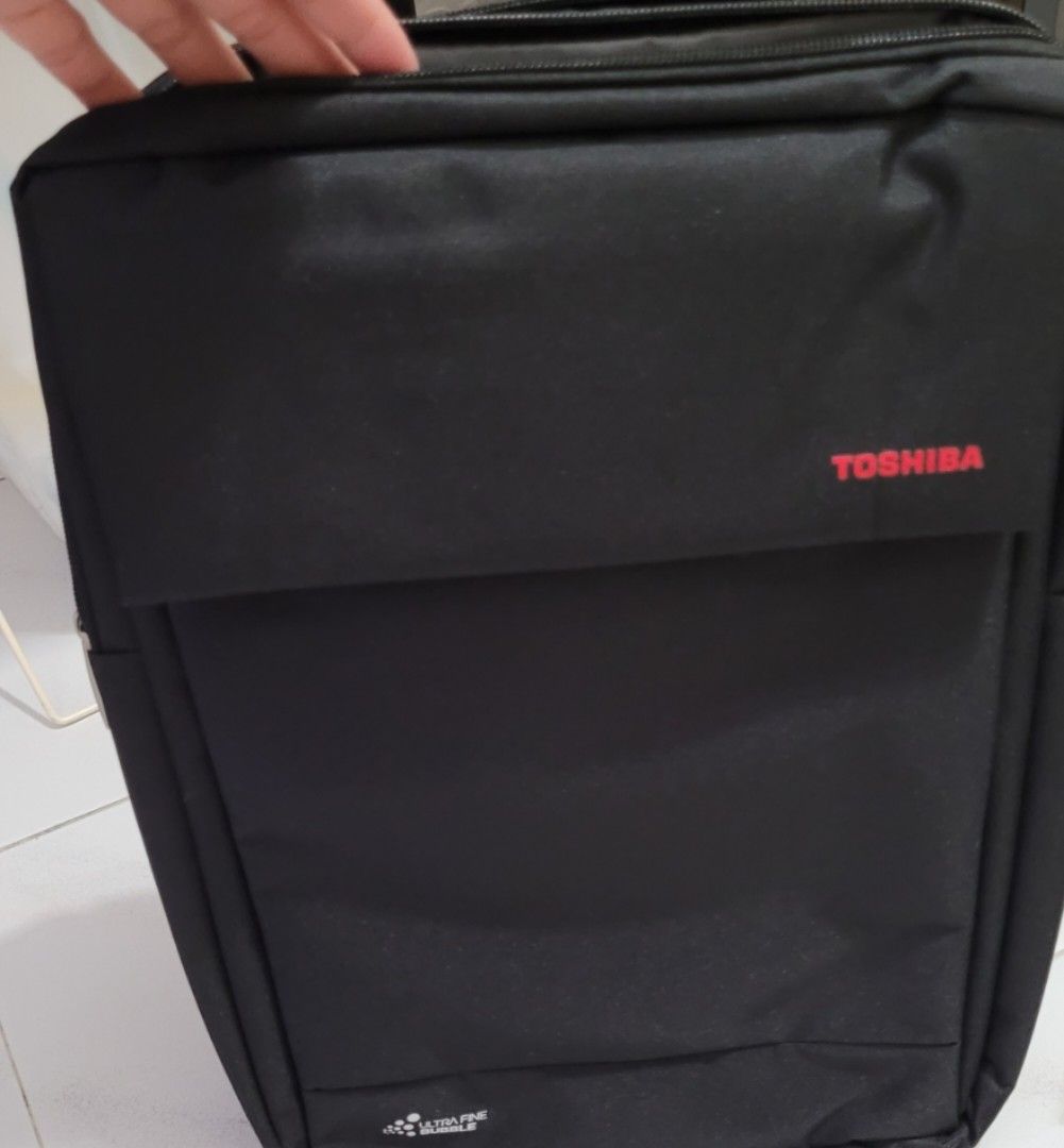 Toshiba laptop backpack, Men's Fashion, Bags, Backpacks on Carousell