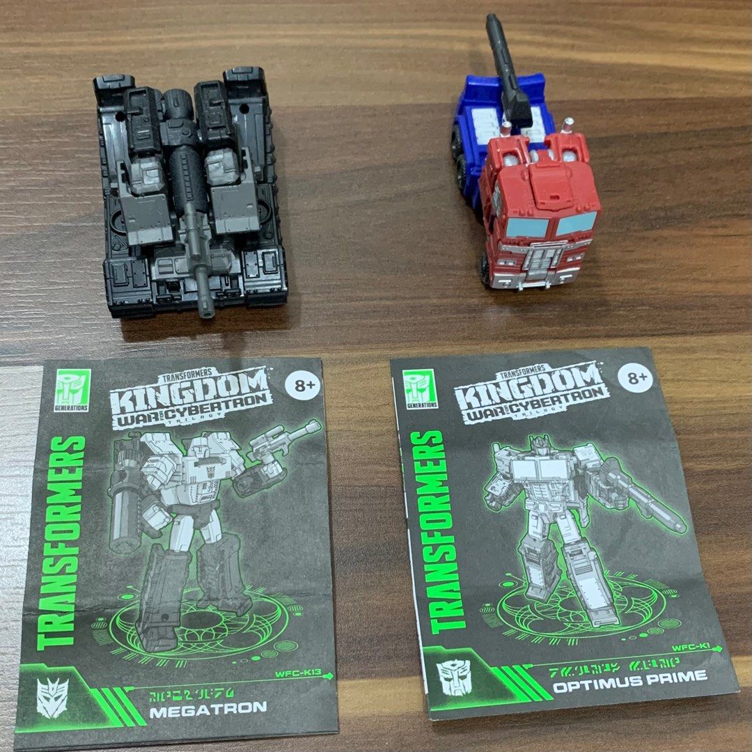 TRANSFORMERS KINGDOM LEGEND CLASS OPTIMUS PRIME & MEGATRON, Hobbies