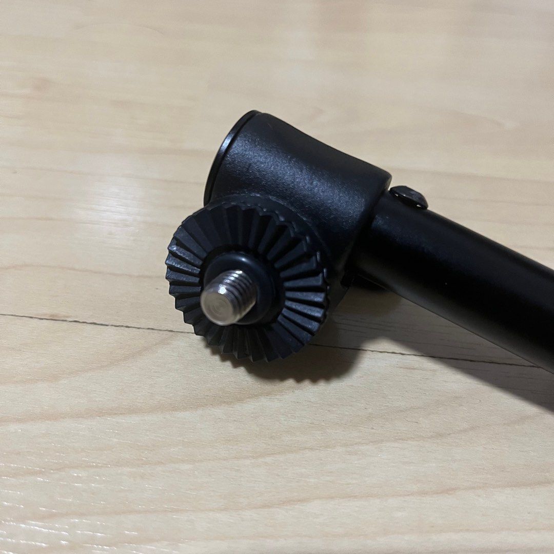 Tripod head handle, Photography, Photography Accessories, Tripods & Monopods on Carousell