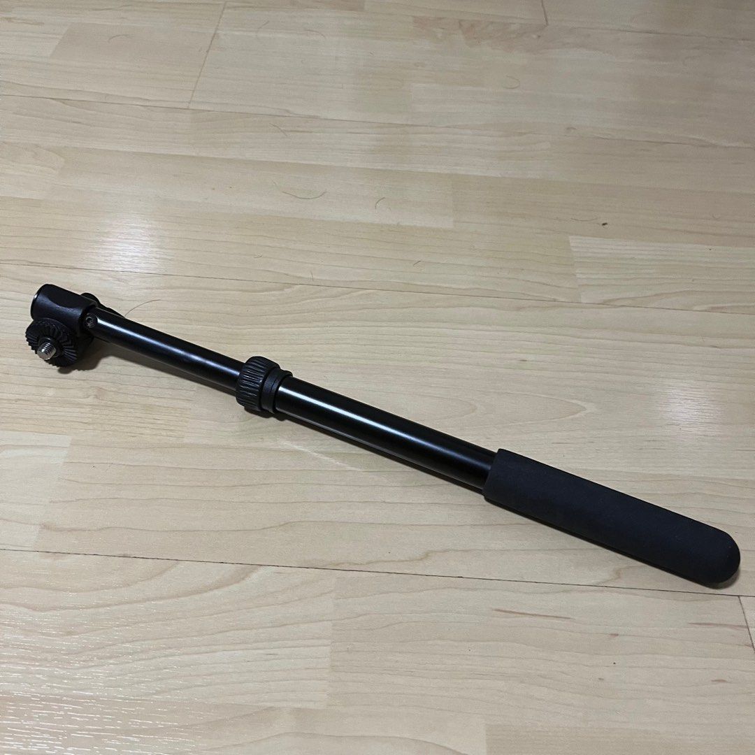Tripod head handle, Photography, Photography Accessories, Tripods & Monopods on Carousell