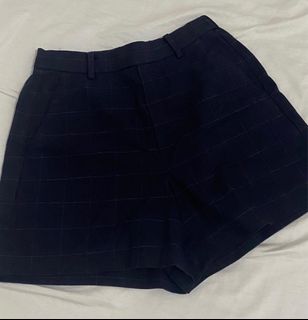 (Category: ) located in . Submitted by prelovedbycake (Listing ID 1211044881, Image 1). Description: .