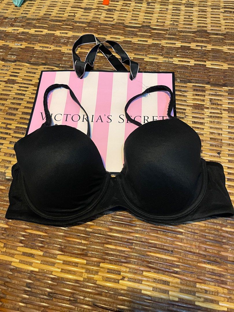 Victoria's Secret 36D/38C, Women's Fashion, New Undergarments & Loungewear  on Carousell