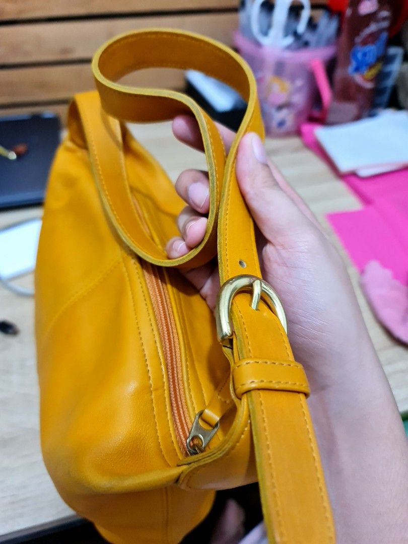 Vintage Coach Bag, Luxury, Bags & Wallets on Carousell