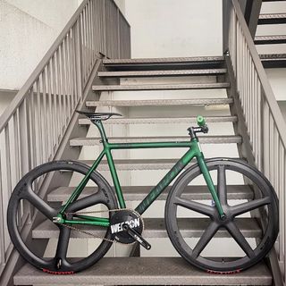 (Category: ) located in . Submitted by mrbicycle (Listing ID 1210960642, Image 1). Description: .