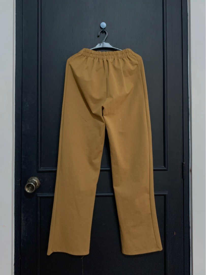 Widelegged, high waisted brown pants, Women's Fashion, Bottoms, Other