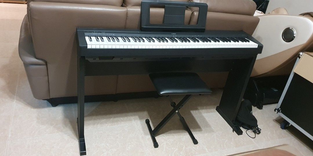 Yamaha Digital Piano P35, Hobbies & Toys, Music & Media, Musical