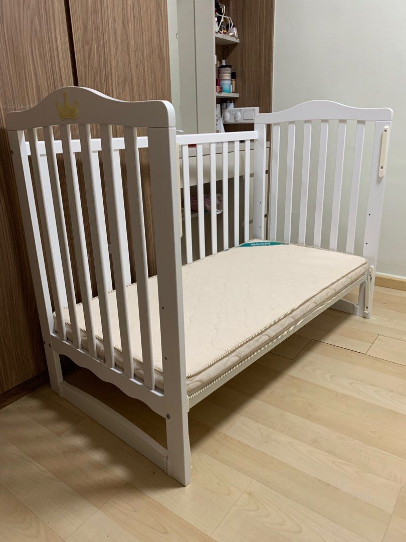 7 in 1 baby cot convertible, Babies & Kids, Baby Nursery & Kids